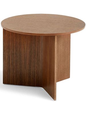 HAY Slit wooden round table - Brown