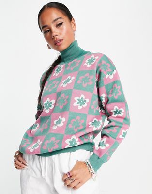 Heartbreak high neck sweater in sage floral grid print-Green