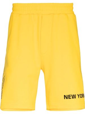 Helmut Lang slogan-print shorts - Yellow