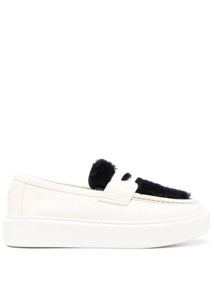 Henderson Baracco Kris shearling-panel two-tone loafers - White