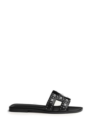 Hermès Pre-Owned Oran studded sandals - Black