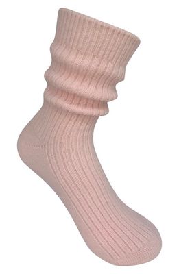 HIGH HEEL JUNGLE Cashmere Blend Cloud Socks in Baby Pink
