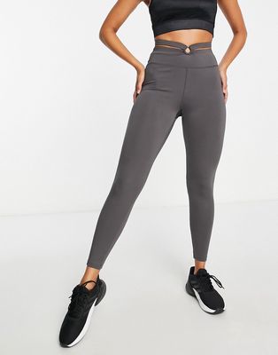 HIIT leggings with ring detail-Red