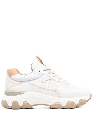 Hogan embossed-logo detail sneakers - White
