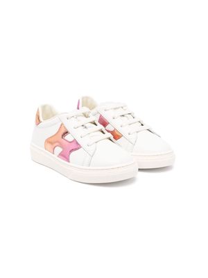 Hogan Kids logo-patch low-top leather sneakers - White