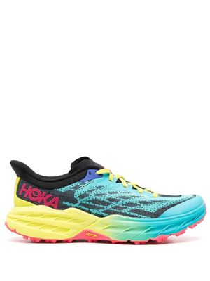 HOKA Speedgoat 5 panelled lace-up sneakers - Blue