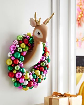 Holiday Deer Bust with Wreath