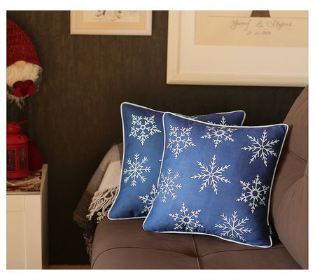 HomeRoots S/2 Blue 18 Holiday Snowflakes Throw-Pillow Covers