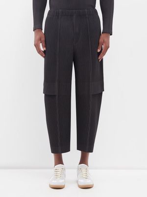 Homme Plissé Issey Miyake - Technical-pleated Cargo Trousers - Mens - Dark Grey