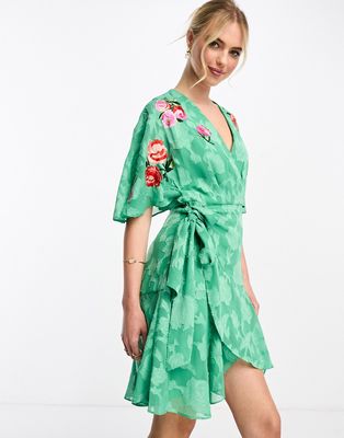 Hope & Ivy flutter sleeve embroidered sequin mini dress in green