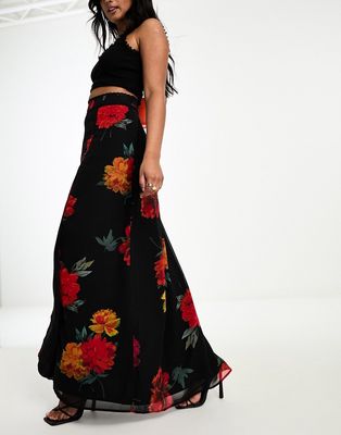 Hope & Ivy thigh split maxi skirt in red floral-Multi
