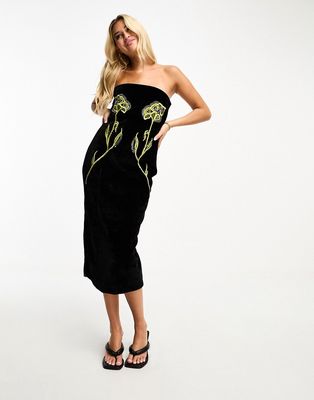 Hope & Ivy velvet bandeau midi dress with floral embellishment in black