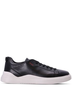 HUGO logo-debossed leather low-top sneakers - Black