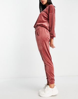 Hunkemoller ribbed velour sweatpants in rosewood-Red
