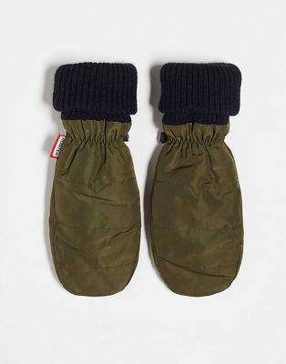 Hunter quilted logo mittens in khaki-Green