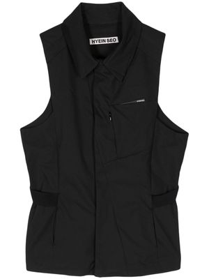 Hyein Seo logo-print sleeveless shirt - Black