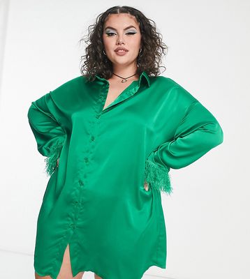 I Saw It First Plus shirt dress with faux fur trim in emerald green-Red
