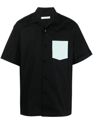 Ih Nom Uh Nit contrast-pocket short-sleeve shirt - Black