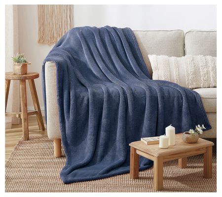 Indigo Ink Denim Navy Blue Soft Plush Faux Fur olyester Throw