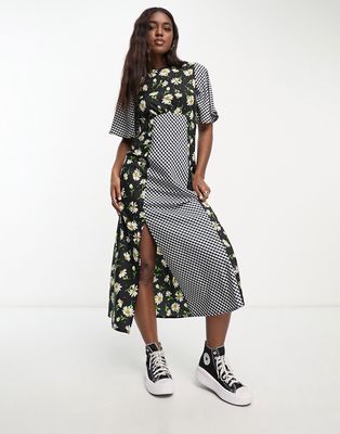 Influence flutter sleeve midi tea dress in mixed gingham floral print-Multi
