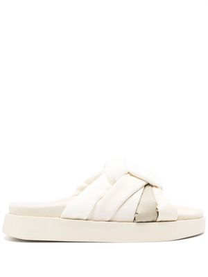 Inuikii Butterfly Knot leather slides - White