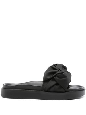 Inuikii Fjord Flower slides - Black