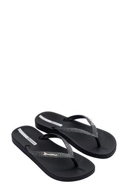 Ipanema Ana Sparkle Flip Flop in Black/Black