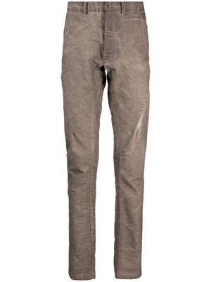 Isaac Sellam Experience logo-plaque crease-effect tapered trousers - Brown