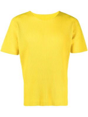 Issey Miyake crew-neck plissé T-shirt - Yellow