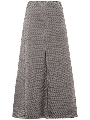 Issey Miyake Gleam Pleats cropped trousers - Grey