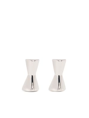 Issey Miyake hourglass-shape sculpted earrings - Silver