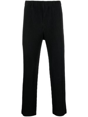 Issey Miyake pleated straight-leg trousers - Black