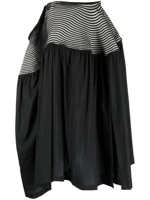 Issey Miyake Winding Solid panelled midi skirt - Black