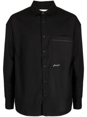 izzue bead-embellished badge-detail shirt - Black