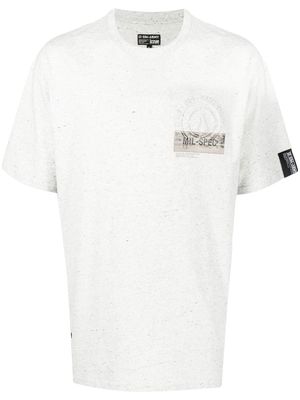 izzue debossed-logo detail T-shirt - Grey