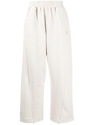 izzue elasticated-waist cropped trousers - Neutrals