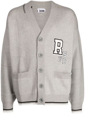 izzue letter-patch button-up cardigan - Grey