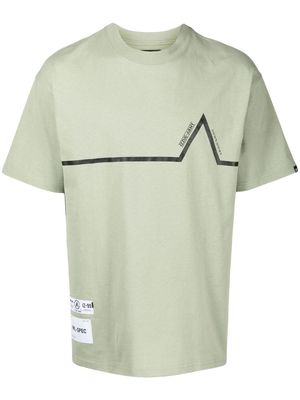 izzue line logo-print T-shirt - Green
