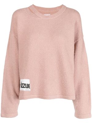 izzue logo-patch crew-neck jumper - Pink