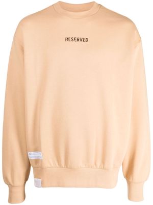izzue logo-print drop-shoulder sweatshirt - Brown