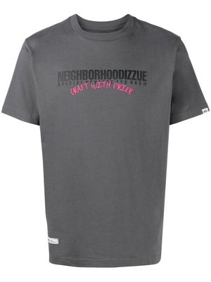 izzue logo-print T-shirt - Grey