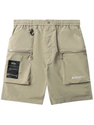 izzue mid-rise cargo shorts - Neutrals