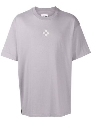 izzue slogan-print short-sleeved T-shirt - Grey