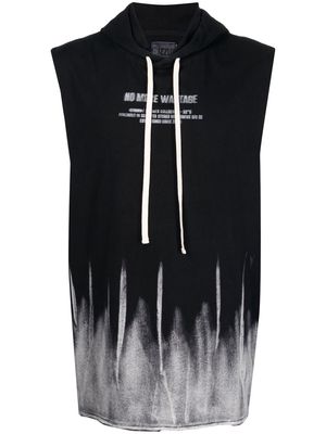 izzue slogan-print sleeveless hoodie - Black