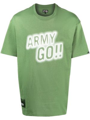 izzue slogan-print T-shirt - Green