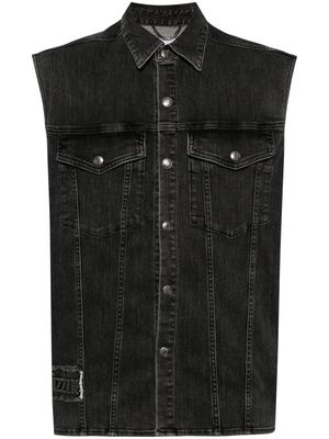 izzue text-embossed denim gilet - Grey