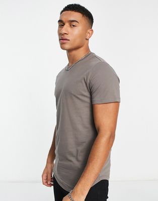 Jack & Jones Essentials longline T-shirt with curve hem in brown