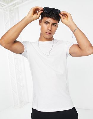 Jack & Jones Essentials t-shirt in cotton with crew neck in white