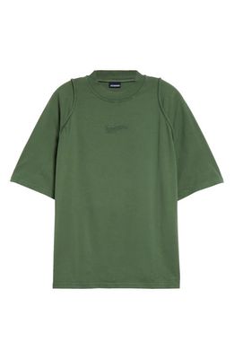 Jacquemus Le T-Shirt Camargue Embroidered Logo Organic Cotton Graphic T-Shirt in Dark Green