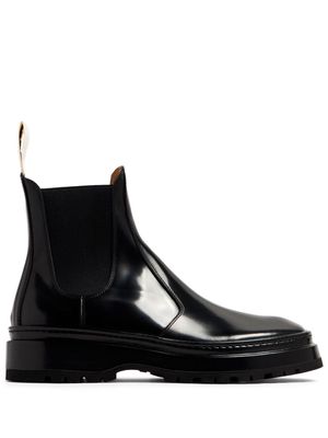 Jacquemus Les Chelsea Pavane leather boots - Black